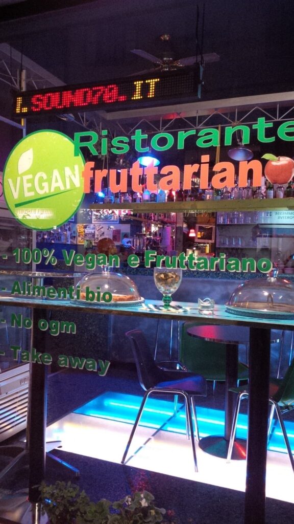 RISTORANTE VEGANFRUTTARIANO